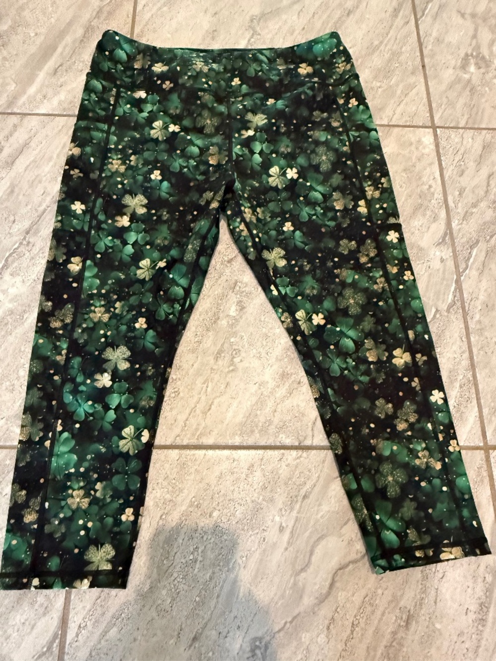 Constantly Varied Gear Lucky Capri Leggings XXL